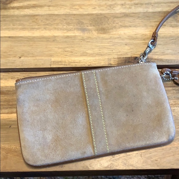Coach suede wallet wristlet - Picture 5 of 9
